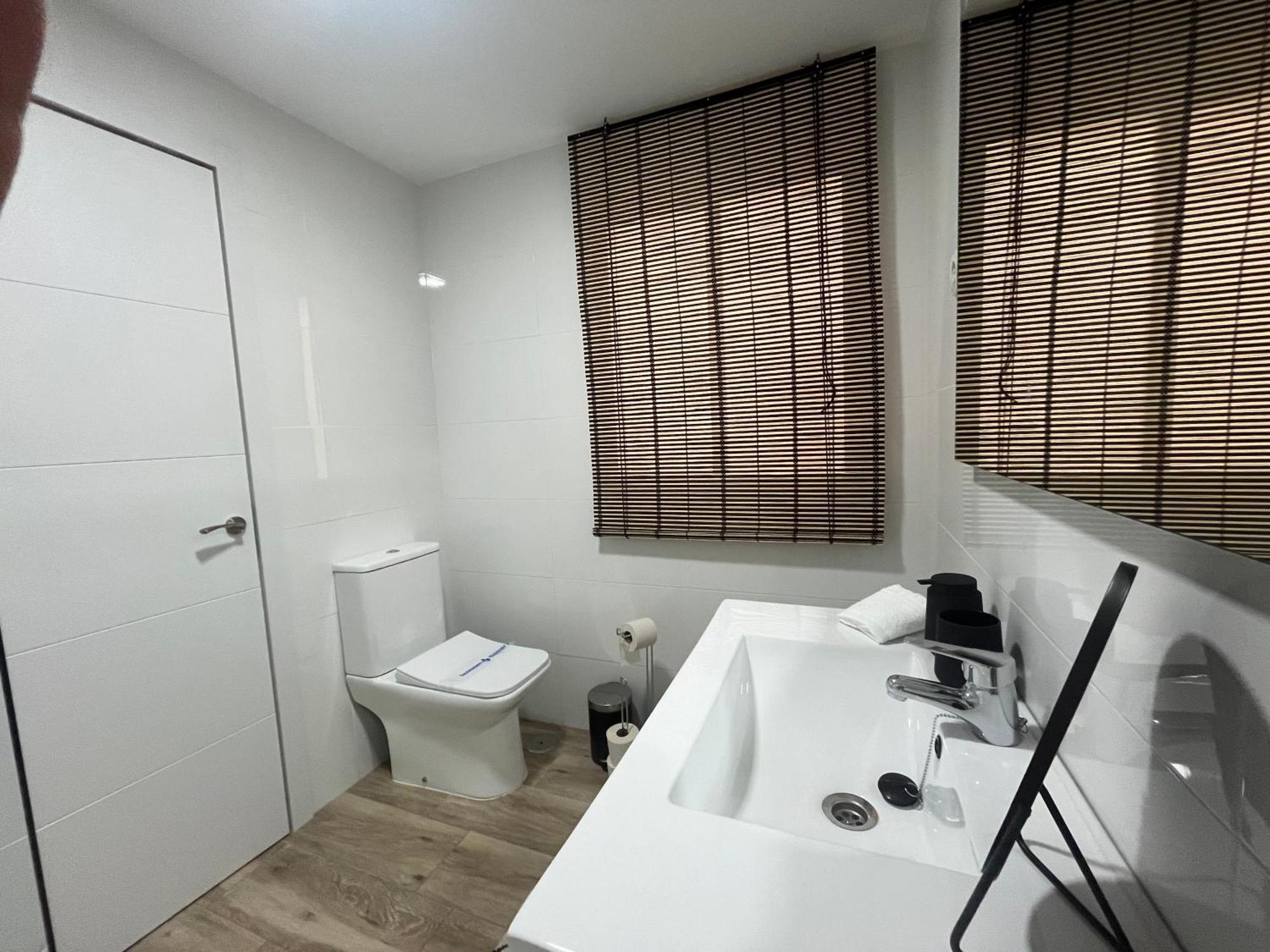 Rent4 Huelin Lägenhet